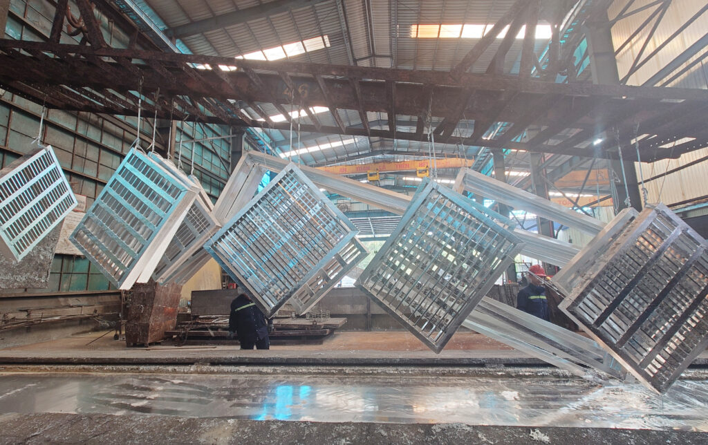 Grating và sàn thao tác mạ kẽm